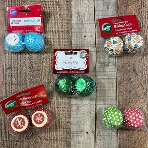 500ct Snowman Gingerbread Christmas Mini Cupcake Paper Liner Baking Cups Wilton